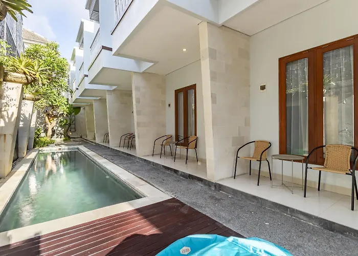 Cove Vin Aparthotel